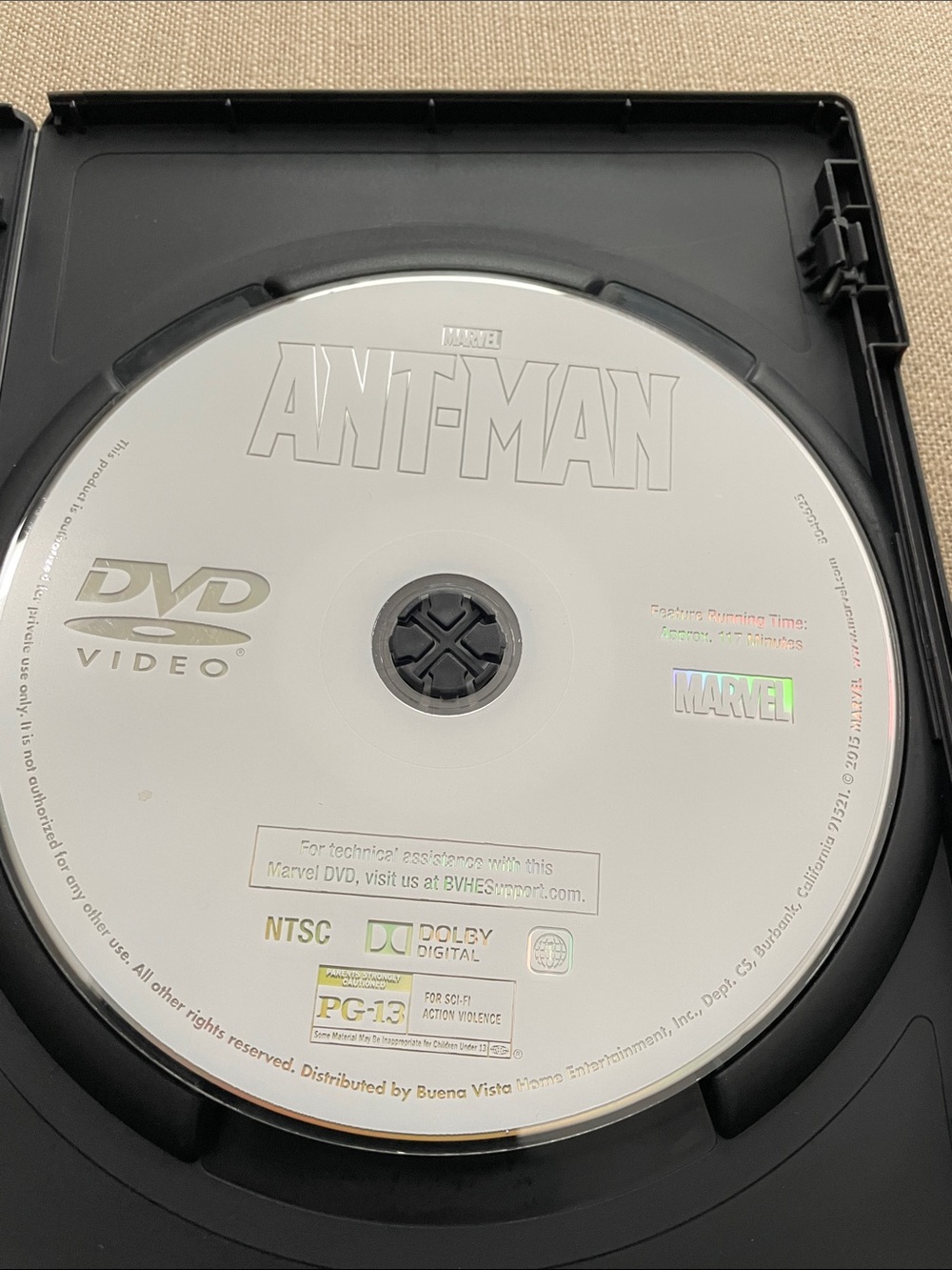 Marvel Ant-Man DVD 2015 - Picture 7 of 11